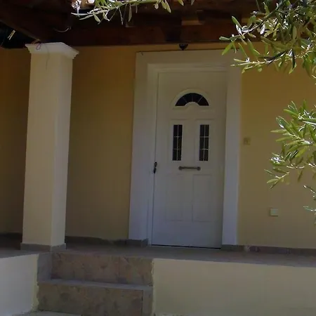 아파트 Apollon House Near The *