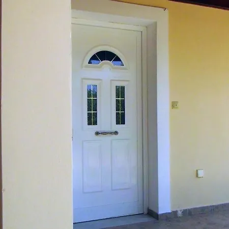 Apollon House Near The * Agios Matthaios (Corfu)