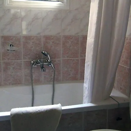 Apollon House Near The * Agios Matthaios (Corfu)