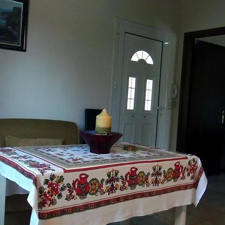 Apollon House Near The Апартаменты *
